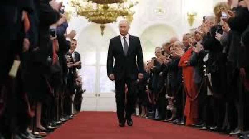 Francja wyśle swojego ambasadora na inaugurację prezydenta Rosji Władimira Putina.